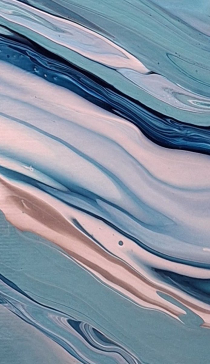 ed_objective's tweet image. Here's the latest piece of #flowmotionart for the exhibition 6-12 June. No brushwork at all inbthus painting. Paint applied as liquid to the canvas. First pic is the whole painting, then some zoomed-in shots. What do you think?
Suze 10cm x 50cm.
#Cornwall #fluidart #abstractart