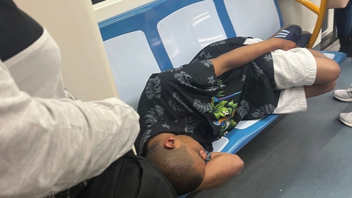 Raúl Peña tweet media