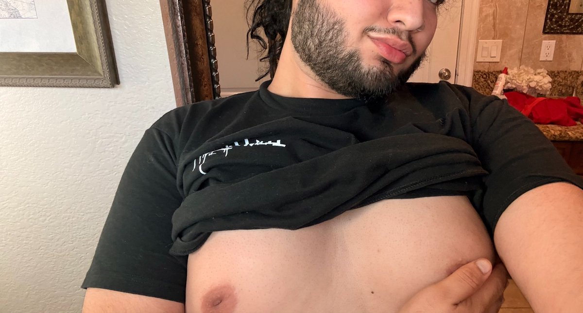 Softsecretnight's tweet photo. Just another little preview….relax ✔️ https://t.co/bG1BmOYzNL
