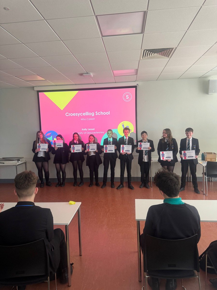 croesyschool's tweet photo. Wonderful day at the University of Bristol with the Year 9 Brilliant Club pupils for their graduation! We experienced life at a Russell Group university with a tour by current undergraduates; an opportunity to reflect on the knowledge and skills developed through the programme. https://t.co/wCE5sykFC1