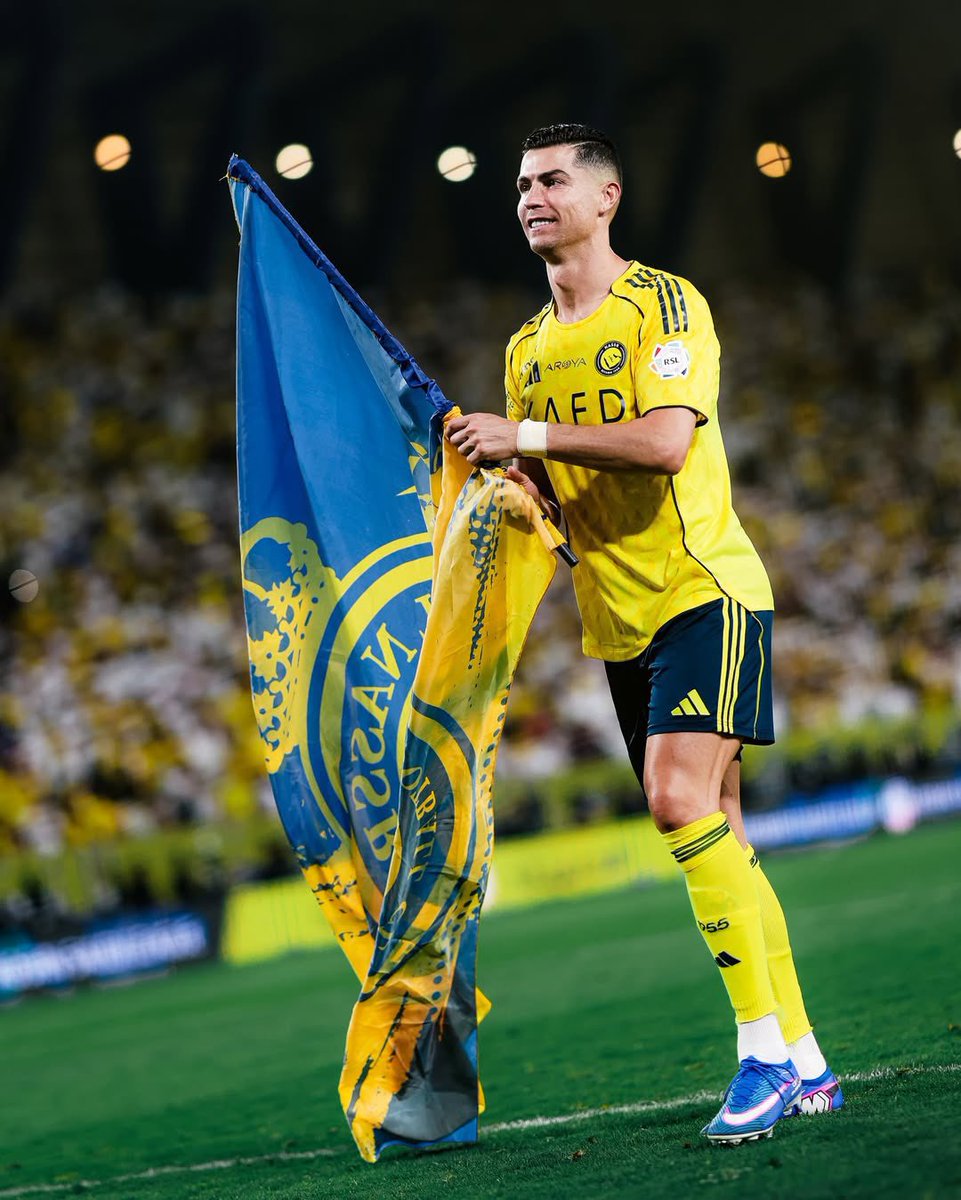 عمرو tweet media