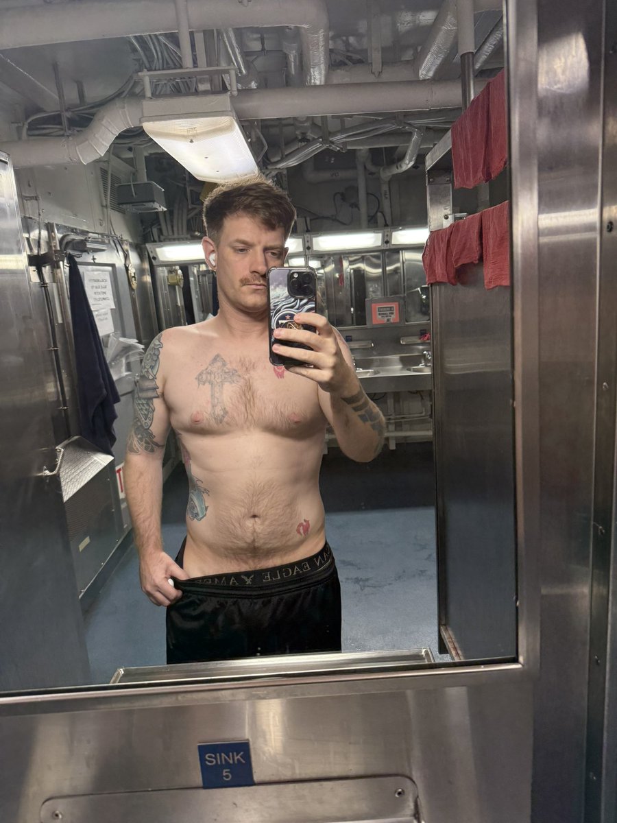 Vandylizm (Kevin) tweet media