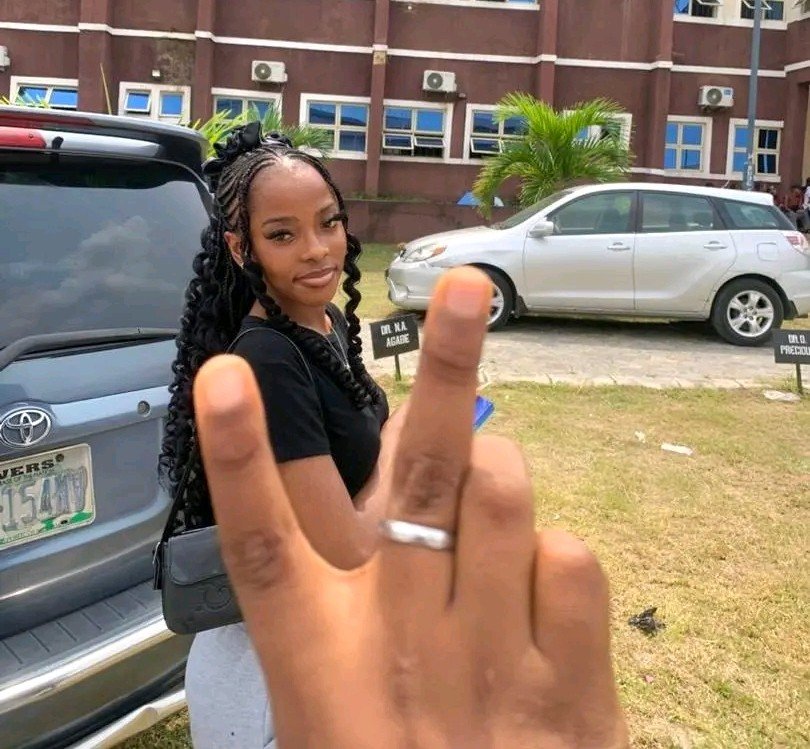 Nellybee23 tweet media