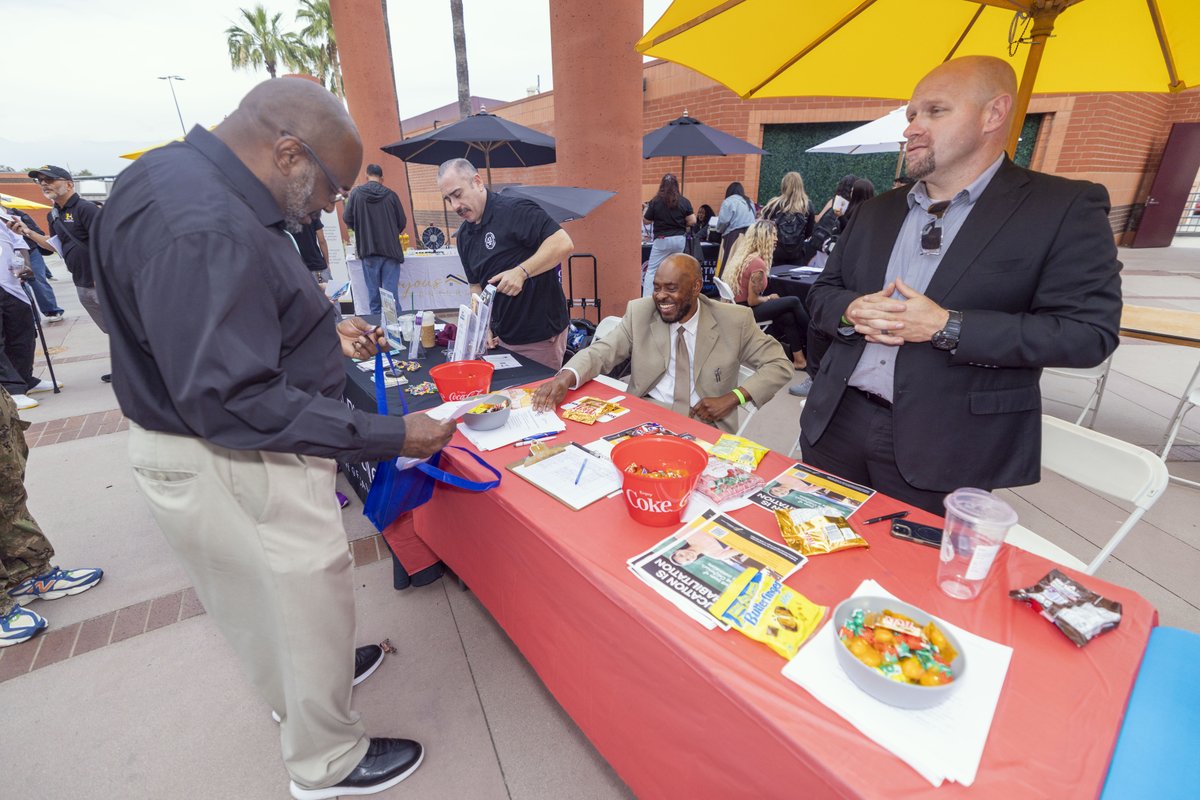 Cal State LA tweet media