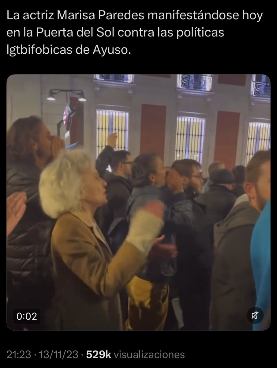 alba tweet media