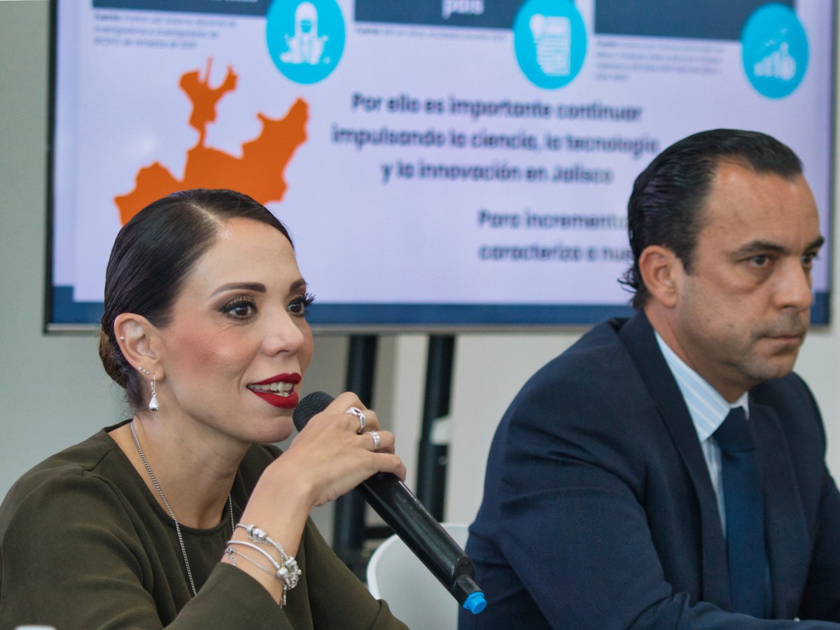 CoecytJ's tweet photo. Hoy, junto con la @InnovacionJal, presentamos las Convocatorias 2026 para fortalecer proyectos estratégicos de ciencia, tecnología e innovación en #Jalisco.

Conoce los detalles:
 https://t.co/QioyZDhfeH https://t.co/zDsHI8ngCo