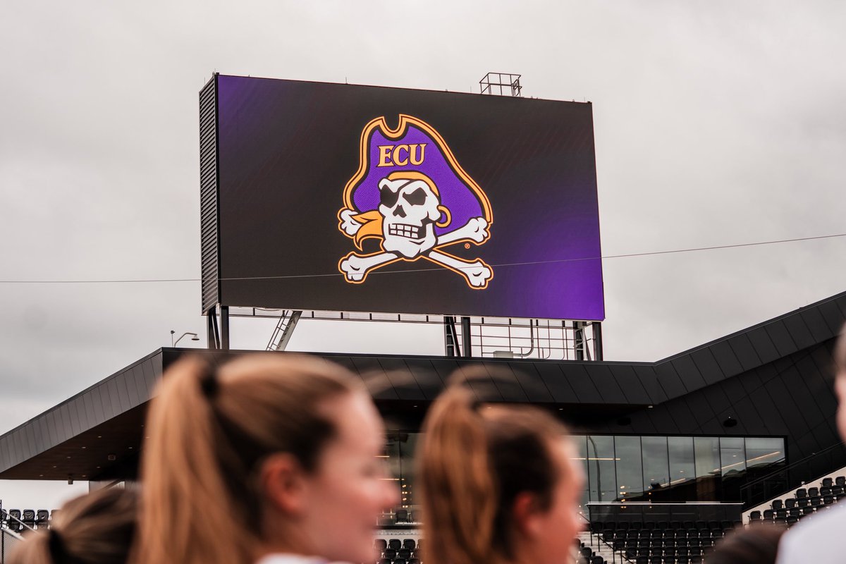 eculax's tweet image. 📍Music City 

#GoPirates | #WhyNotUs