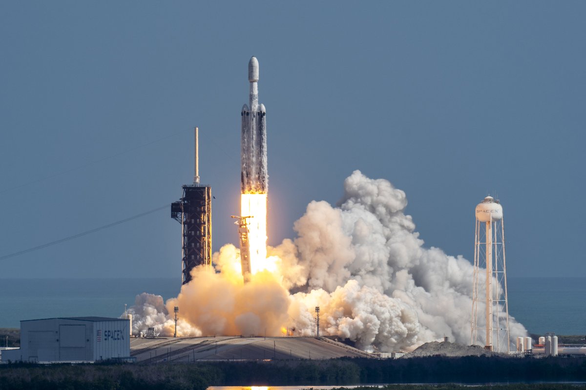 Boeing Space tweet media