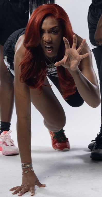 erinchilada's tweet image. 