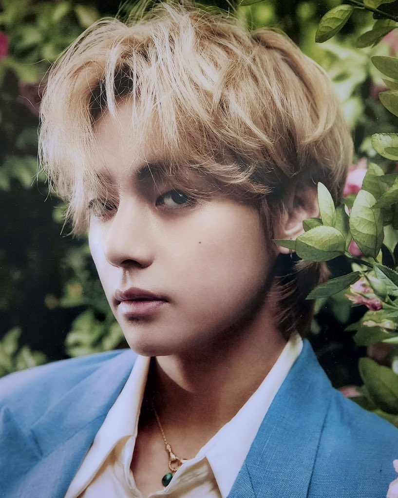 V Charts⚡️ tweet media