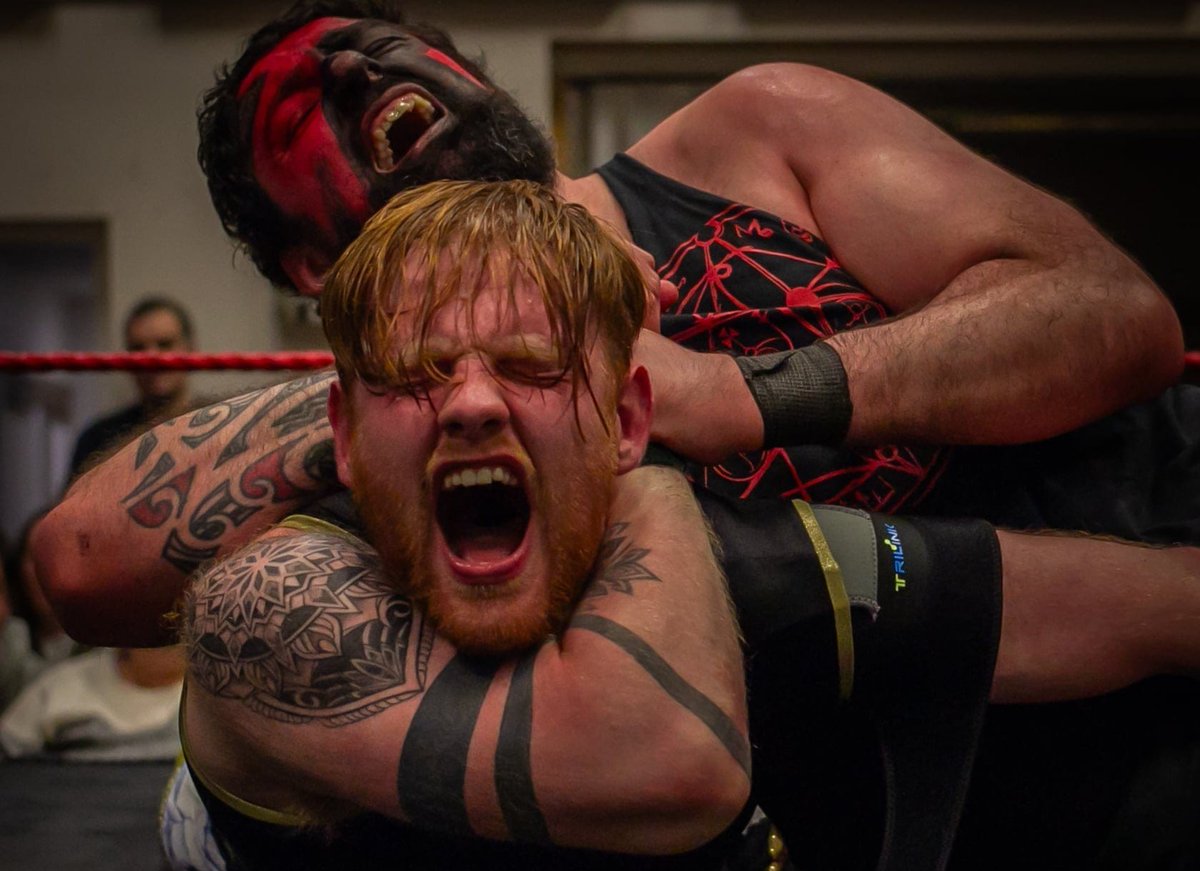 wresadam's tweet photo. Why we watch pro wrestling - because it's hot as fuck watching  men suffering at the hands of other men!!!
#prowrestling #wrestlers #prowrestlers #wrestlingfetish #gaywrestling #hot #trunks #bulge #bulgemen #gay #thicc #gayprowrestling #suffer https://t.co/pOsjxNspF3