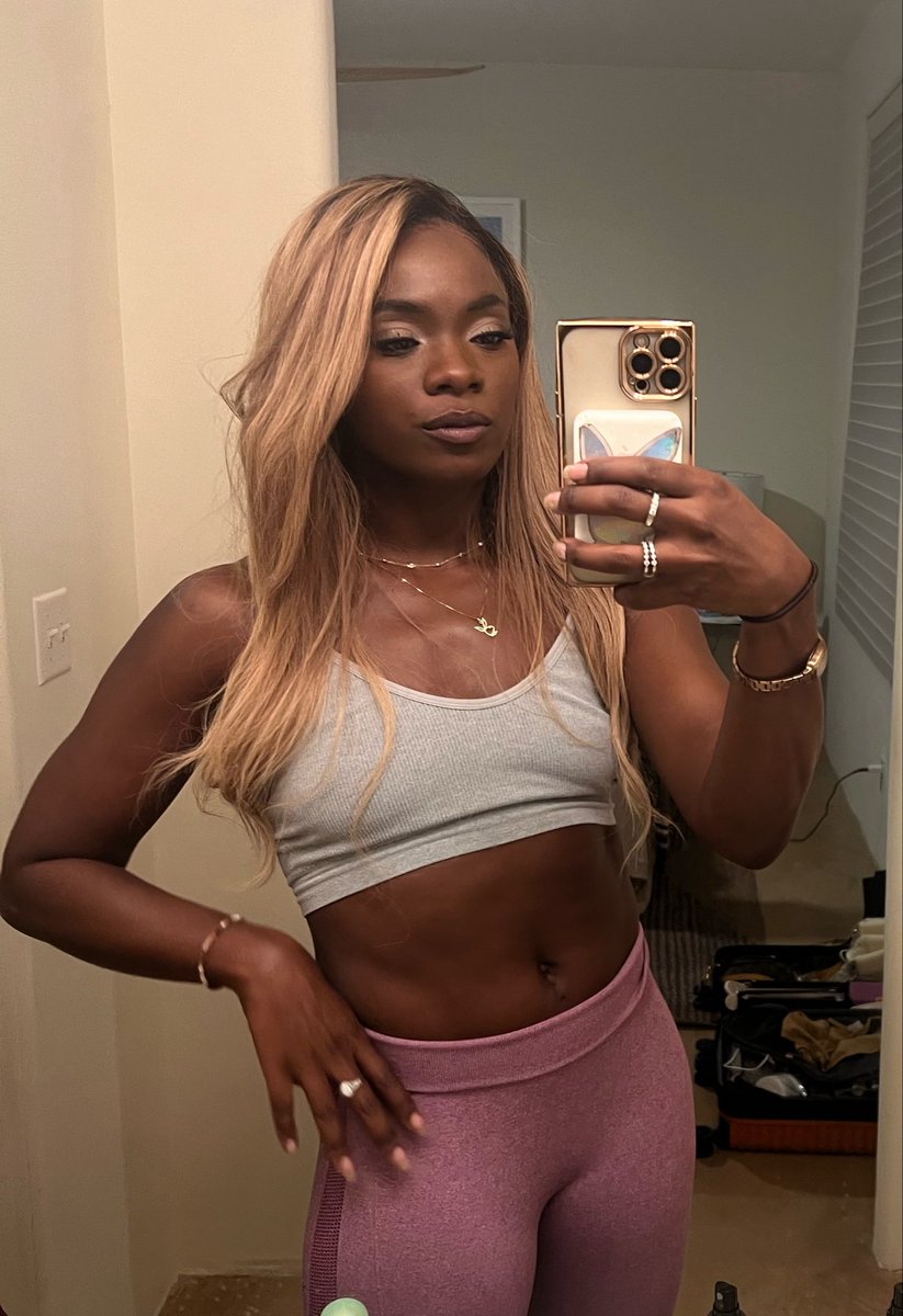 Ana Fuckin Foxxx tweet media