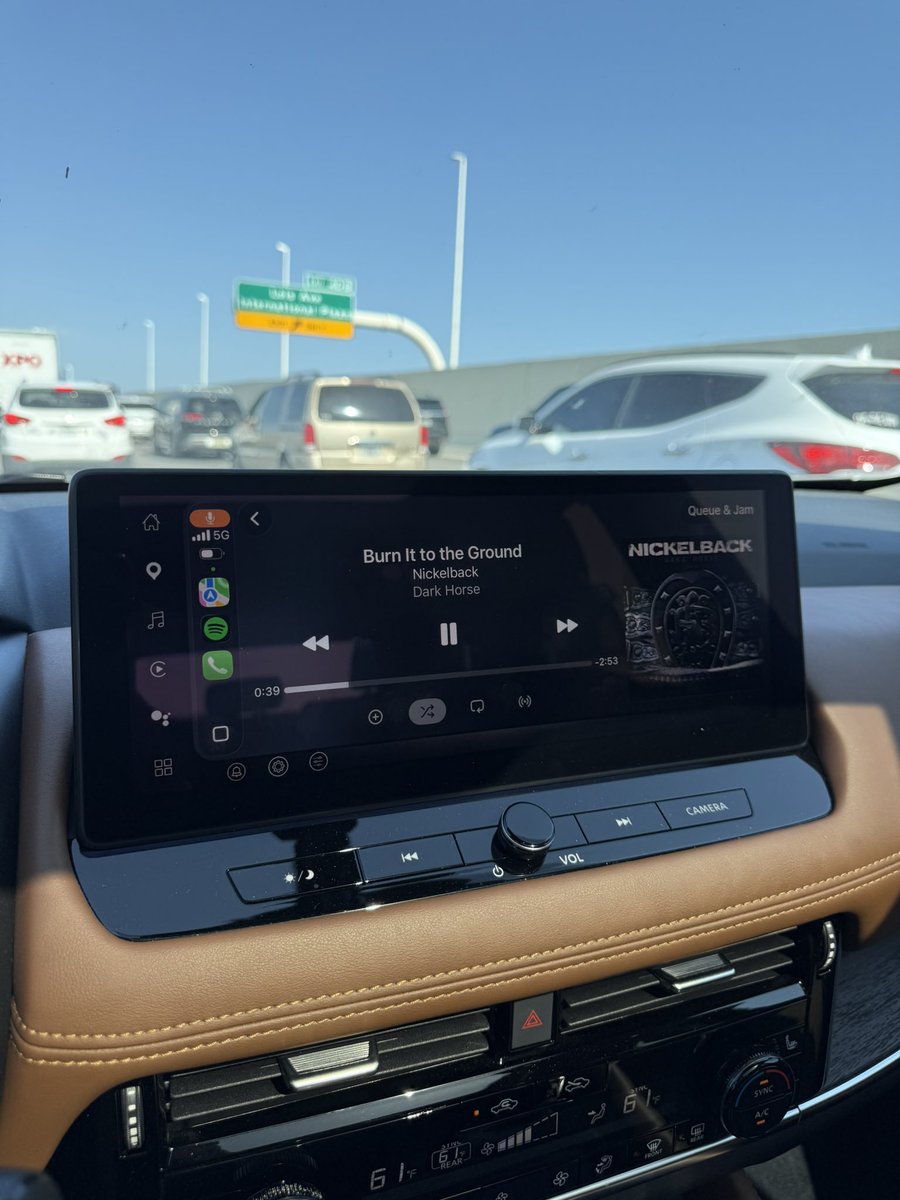 Blair ✨ tweet media