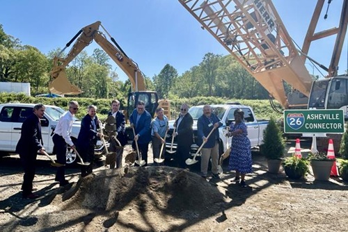 AASHTOsean's tweet image. The #NCDOT Breaks Ground on the I-26 Connector project. #transportation #road #highway #roadway #stateDOT #infrastructure #construction @USDOT @aashtospeaks @ARTBA @NC_Governor @AGCofA  ncdot.gov/news/press-rel…