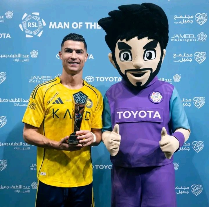 Topha🛑 tweet media