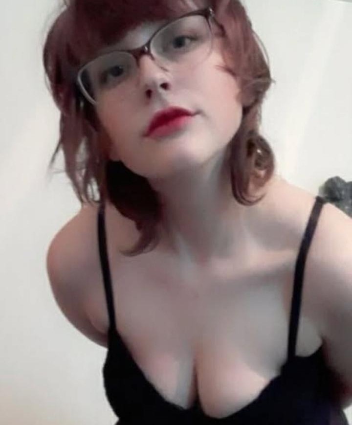 OrangeApples24's tweet photo. I'm so bored right nowwww help
#nsfwtwtًً  #nsfwtwt  #nsfw https://t.co/lawqQ3LlW9