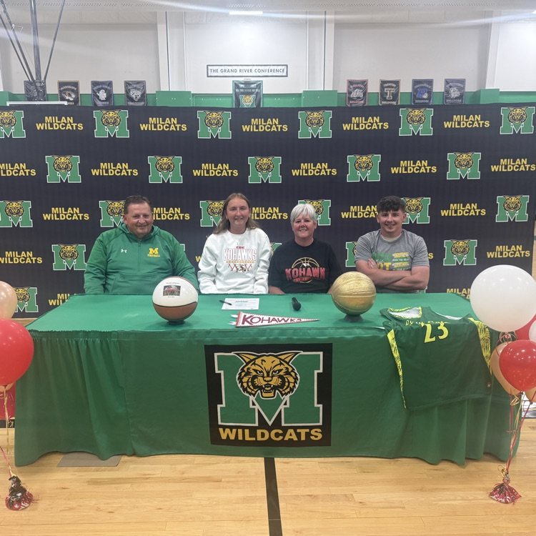MilanC2Schools's tweet photo. Congratulations to senior, Marian Dabney, on her commitment to play basketball at the next level as a Kohawk at Coe College! Marian, we are so proud of you and wish you the best of luck! https://t.co/FrCVr4dDHG