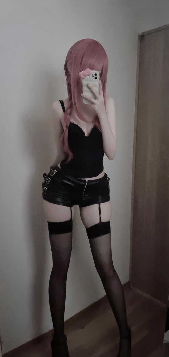 윤정 tweet media