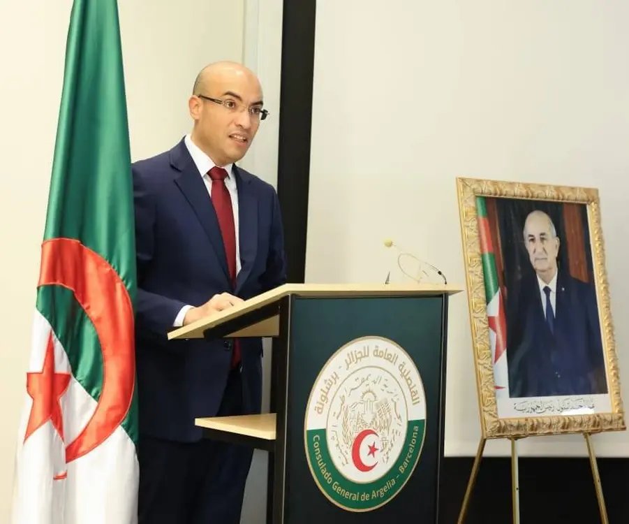 Algerie_aps's tweet image. #Chaib tient une rencontre interactive avec les membres de la communauté nationale résidant dans la circonscription consulaire de #Barcelone 

🔗aps.dz/fr/algerie/act…