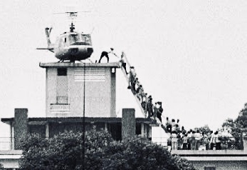 TammiMinoski's tweet image. #OTD 1975: #OperationFrequentWind was an epic evacuation of 7,000 people - American civilians and vulnerable Vietnamese from Saigon before the takeover from North Vietnam. 
#FallofSaigon #ColdWarHist