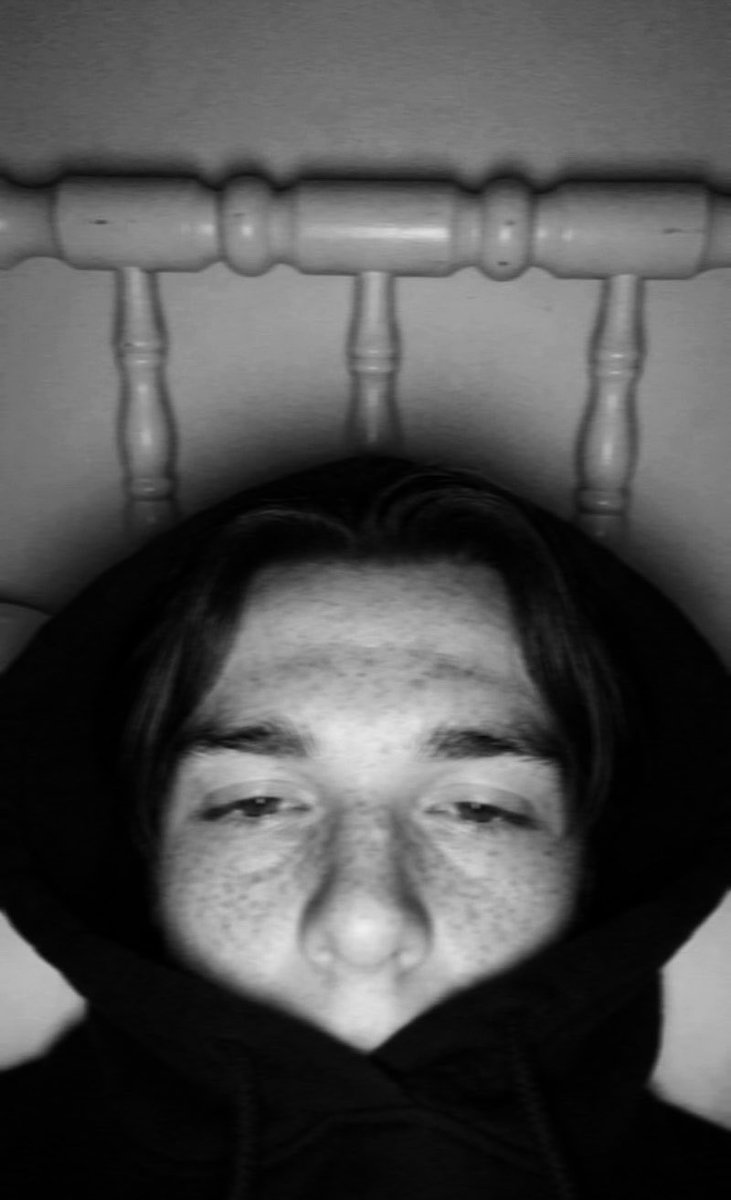 JackAlvarez44's tweet image. 20 | He/Him 
If you like #zeroday, #secretary, #bluevelvet or just #hockey, we’re probably already friends and you don’t know it yet (until now).
Tags: #moothunt〃・ #oomf