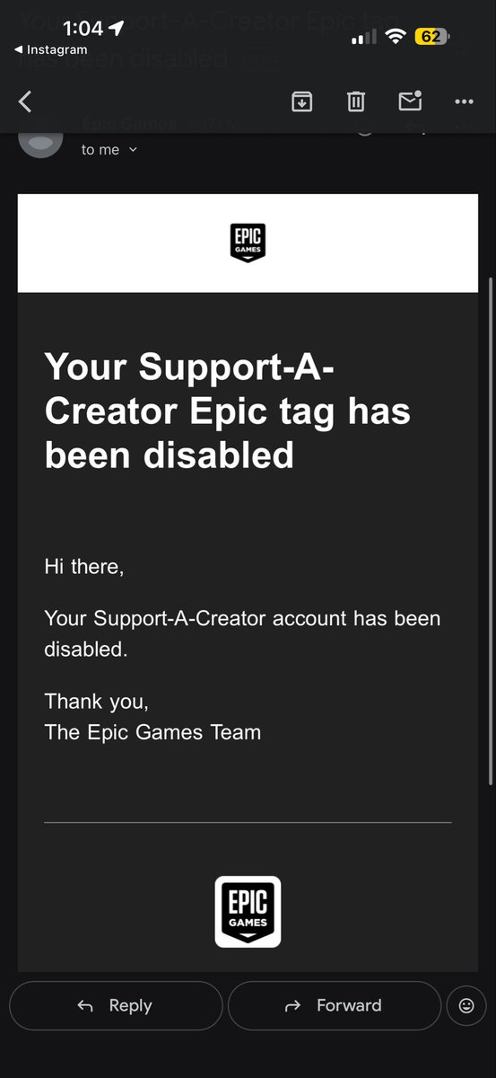 CapersDazed's tweet photo. what’s up with this I see a lot of people banned @FortniteStatus @Fortnite https://t.co/oZI8GwAHYF