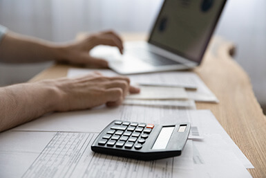GLeaverLLP's tweet image. Asha Ali, Solicitor, explains how you can put yourself in the best position if things take a turn for the worse and your tenant is late paying. &amp;gt;bit.ly/4gKJrE4

#legaladvice  #commercialproperty #WhenExperienceMatters
