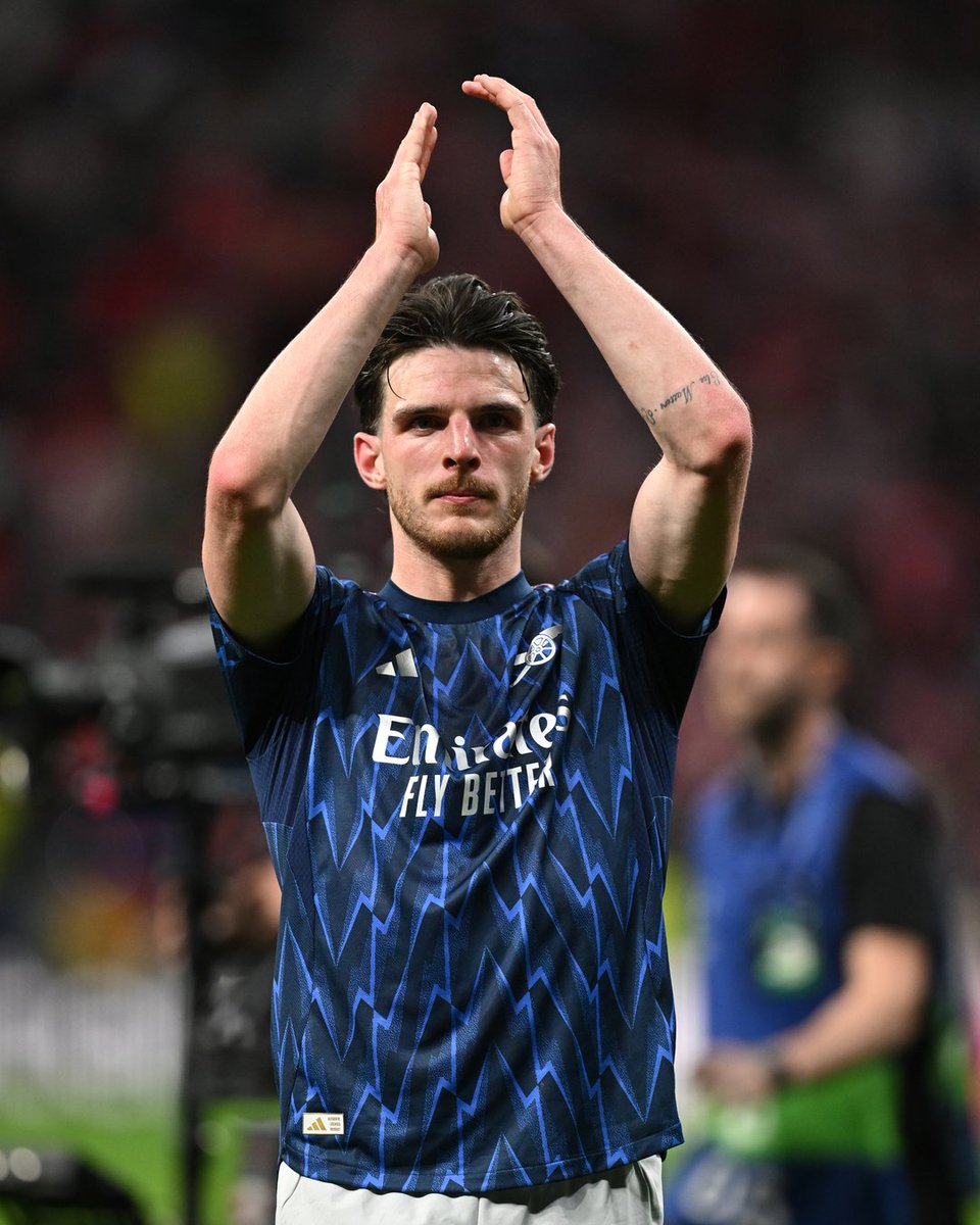 Premier League tweet media