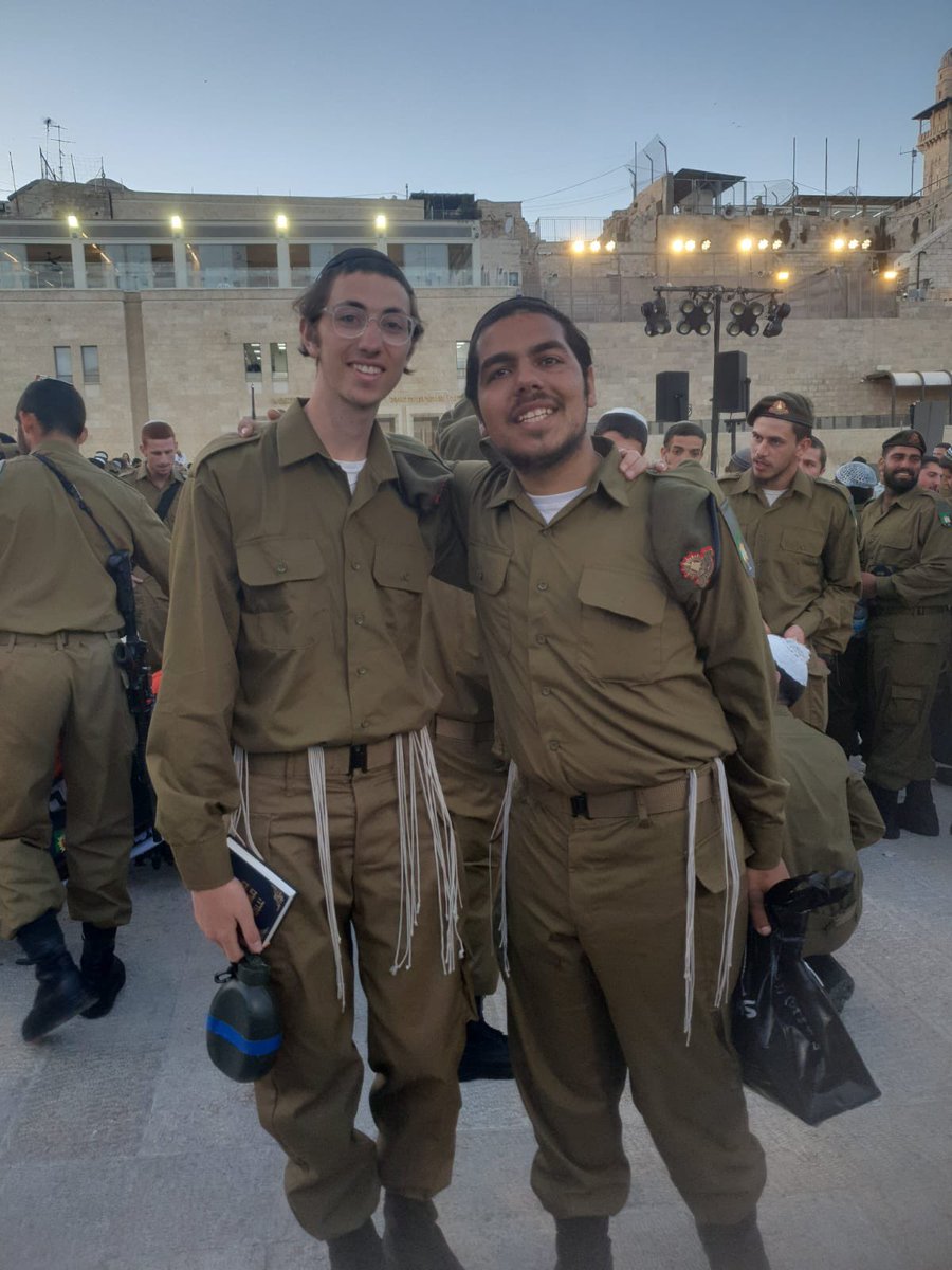 Yeshivat Sha'alvim tweet media