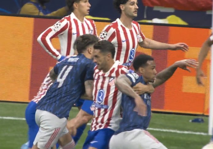 الدوري الإنجليزي™ tweet media