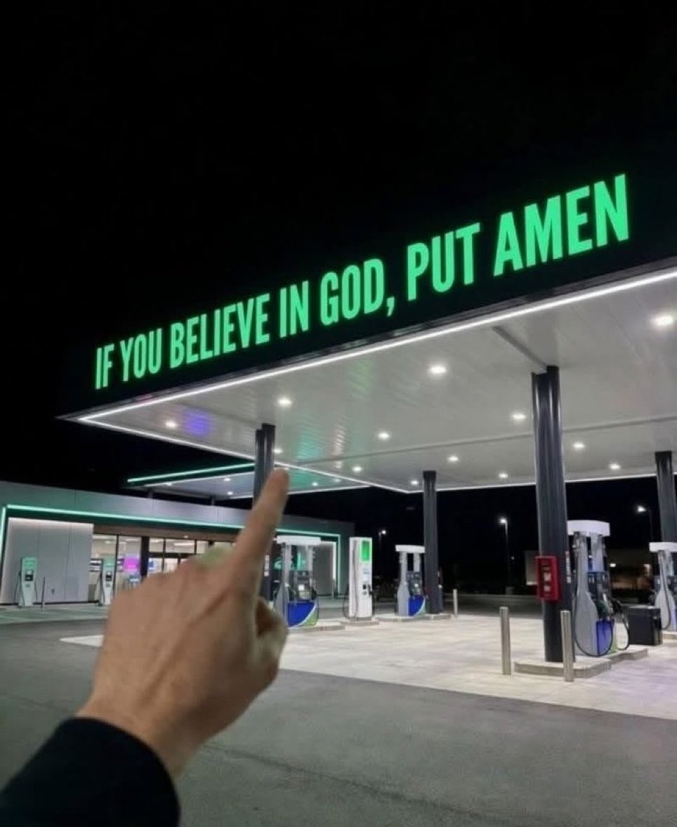 Aesthetic.Guyy tweet media