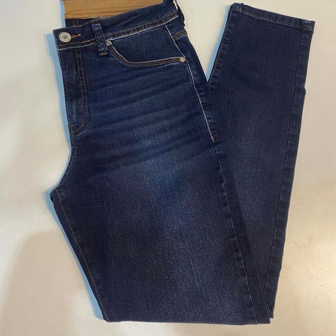 gatuna das promoções tweet media