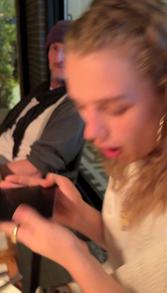Milo Manheim Access tweet media