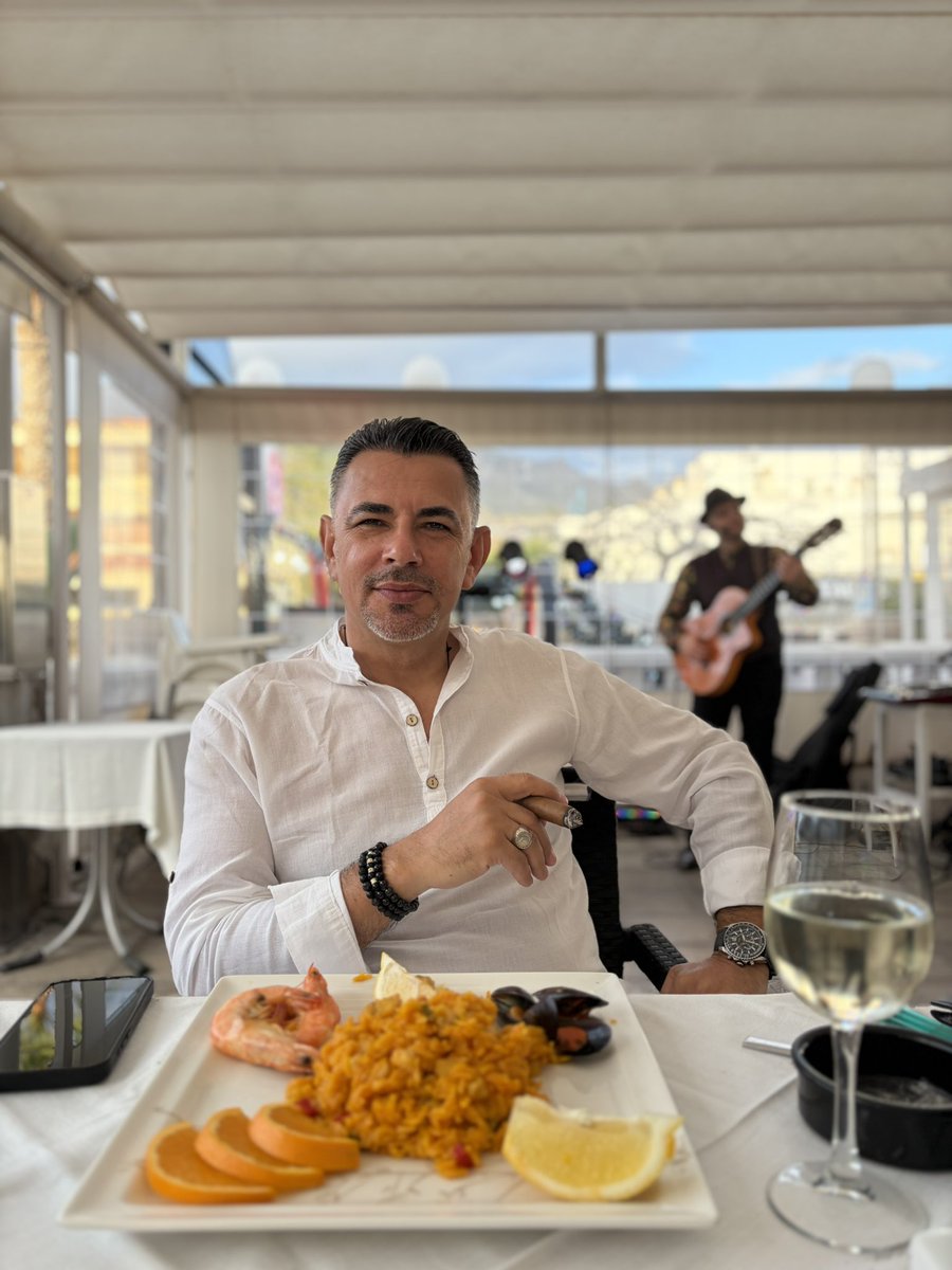 ercan_colmekci's tweet photo. Life is precious, live it wisely. You never know what will happen next.
#tenerife #canarianisland https://t.co/U78HkP1eEG