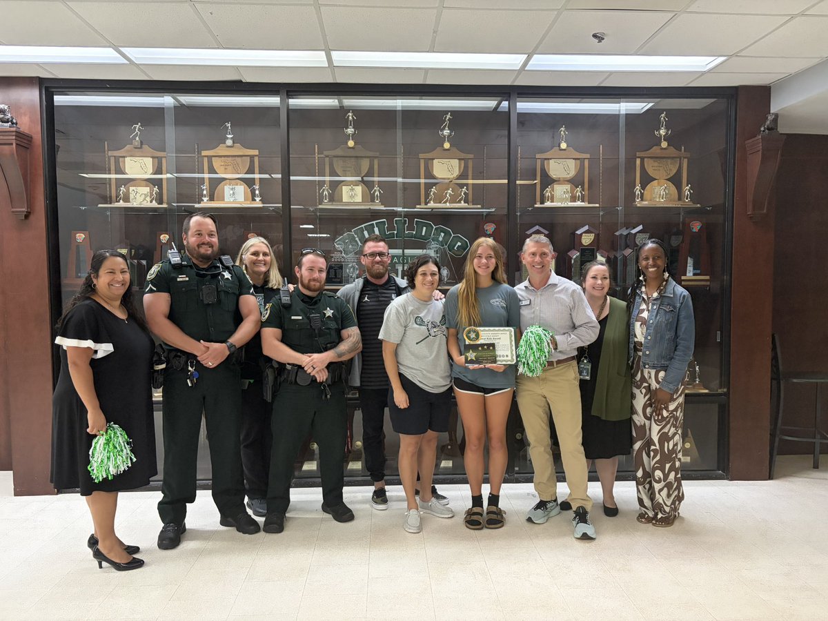 FPCGLax's tweet photo. Congrats to Penelope McDonald the Flagler County Sheriff’s Office Great Kid Award Recipient! We are so proud of your hard work and integrity! https://t.co/GgOpfuqrYP