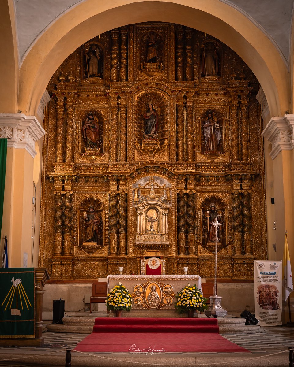 Central American Catholic Aesthetics tweet media