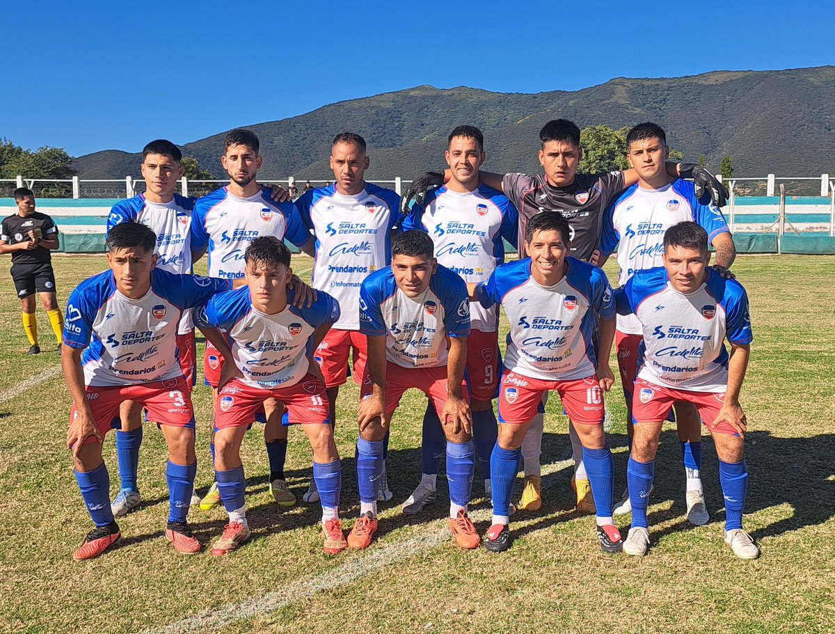 Fedechilo12's tweet image. #CopaSalta | ¡Final del partido!.
Ganó #Mitre 1 a 0 ante #Cachorros por la semifinal con gol de Matias Miranda,  ahora esta en la final por un lugar al cuadro principal de la copa.