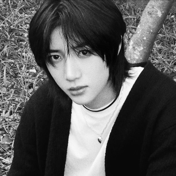 gllitsito's tweet photo. au #taegyu | vampires will never hurt you 🧛🏻. ⏾  ݁˖ 🕯️

desde que beomgyv tiene uso de razón siempre ha sido fan de los vampiros, al punto de obsesionarse con ellos, de alguna manera tiene que comprobar que son reales, incluso si eso implica hacer algún sacrificio… https://t.co/6i4CQwUzIK