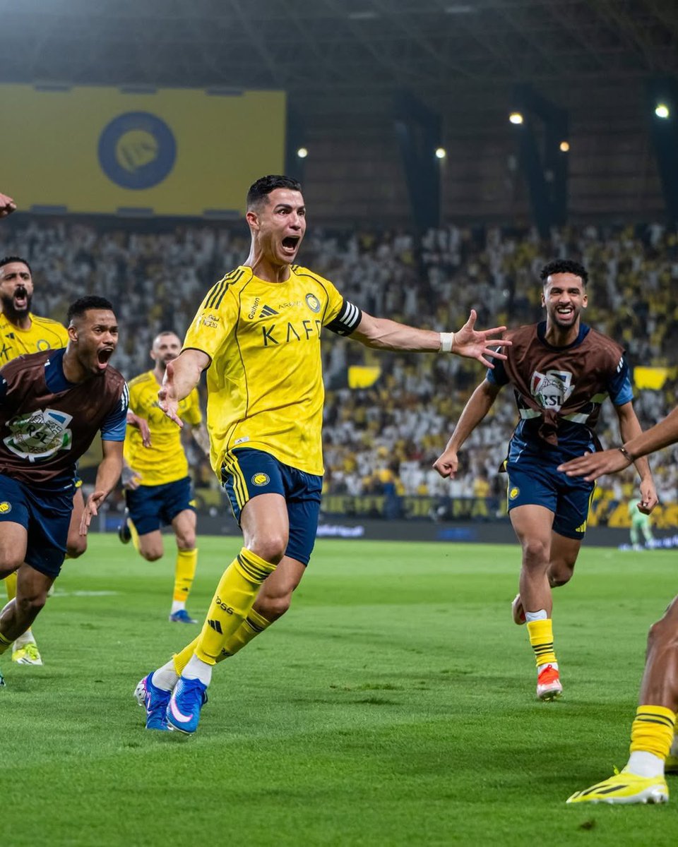 عمرو tweet media