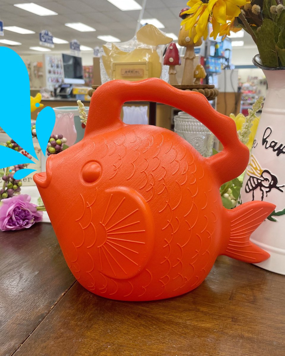 nvdrug's tweet image. Get your gardens ready this spring with our adorable watering cans! 🐷🐤🐠🐘🌺
#Spring #Gardening #
ShopSmall #ShopLocal