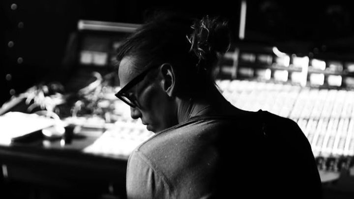 ᴊᴀᴍɪᴇ ᴄᴀᴍᴘʙᴇʟʟ ʙᴏᴡᴇʀ ᴀʀᴄʜɪᴠᴇ. tweet media