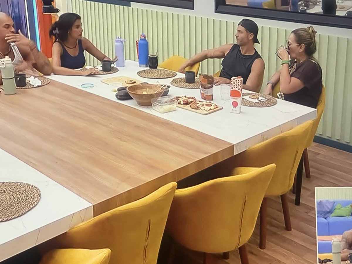 𝐏𝐞𝐫𝐨 𝐪 𝐞𝐬 𝐞𝐬𝐭𝐞 𝐯𝐨𝐦𝐢𝐭𝐨 𝐝𝐞 𝐩𝐫𝐨𝐠𝐫𝐚𝐦𝐚? 𝟑 𝐡𝐨𝐫𝐚𝐬 𝐞𝐧𝐜𝐢𝐦𝐚 𝐝𝐞 𝐞𝐬𝐭𝐚 𝐠𝐞𝐧𝐭𝐮𝐳𝐚 𝐚𝐬𝐪𝐮𝐞𝐫𝐨𝐬𝐚 𝐦𝐞𝐧𝐭𝐢𝐫𝐨𝐬𝐚! 𝐐 𝐚𝐬𝐜𝐨 𝐛𝐚𝐬𝐭𝐚!