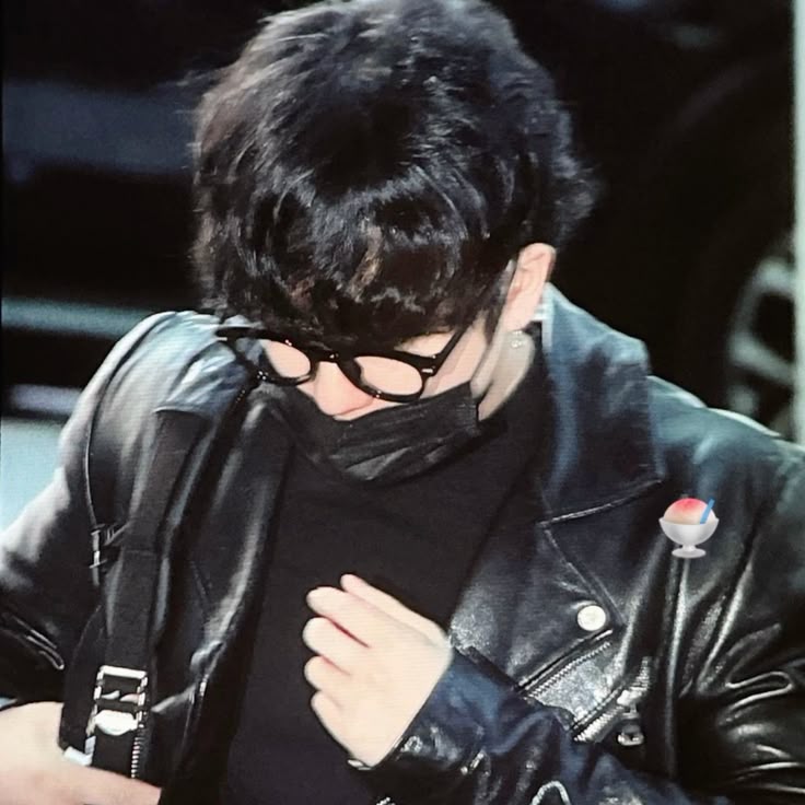 giul loves bin ⋆ saw skz x3 tweet media