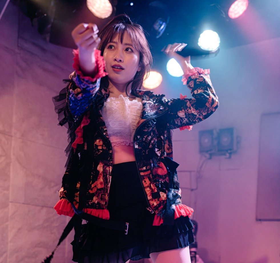 NATA_UNi_AO_AKA's tweet image. KIRA:MINA
力強い安定感ある歌唱力と圧倒的ダンススキルなタネちゃん😍
#キラミナ #Tane ﾁｬﾝ🫶 #ダンス