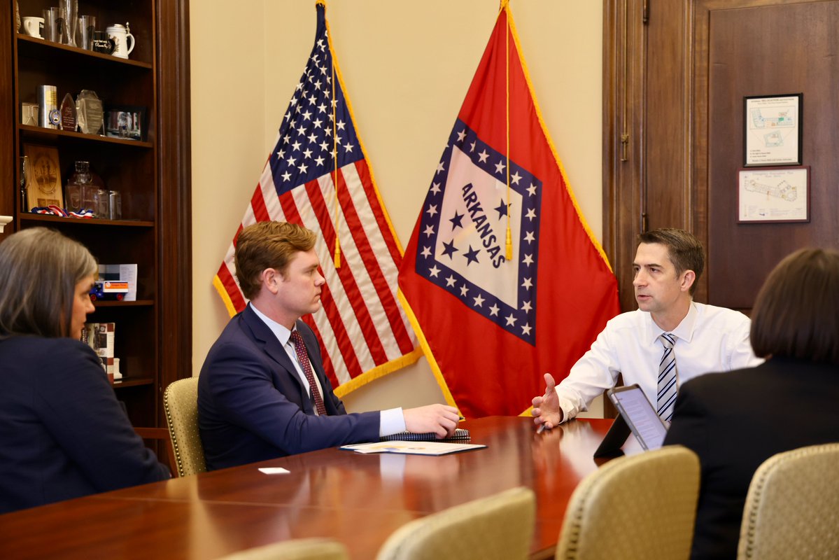 SenTomCotton's tweet image. Thank you to the Arkansas representatives from United Way for the visit and for your important work serving our communities.