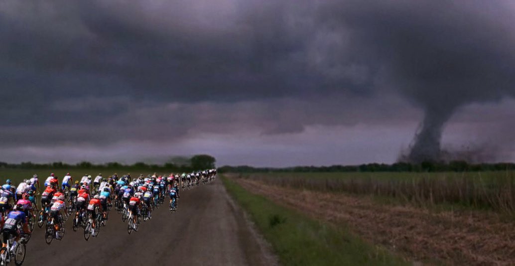 stormchasernick's tweet photo. It’s June 15th… and gas is $7 a gallon.

Storm chaser convergence looks like the Tour de France. 

Helmets are great for the large hail. 👍 https://t.co/wv4Ud6LeIM