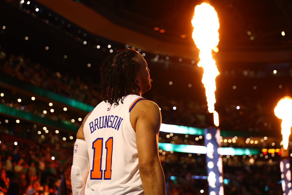 FanDuel's tweet image. True or False? 🤔

Jalen Brunson is a top 5 Knicks player in franchise history.

#NBA | #NewYorkForever