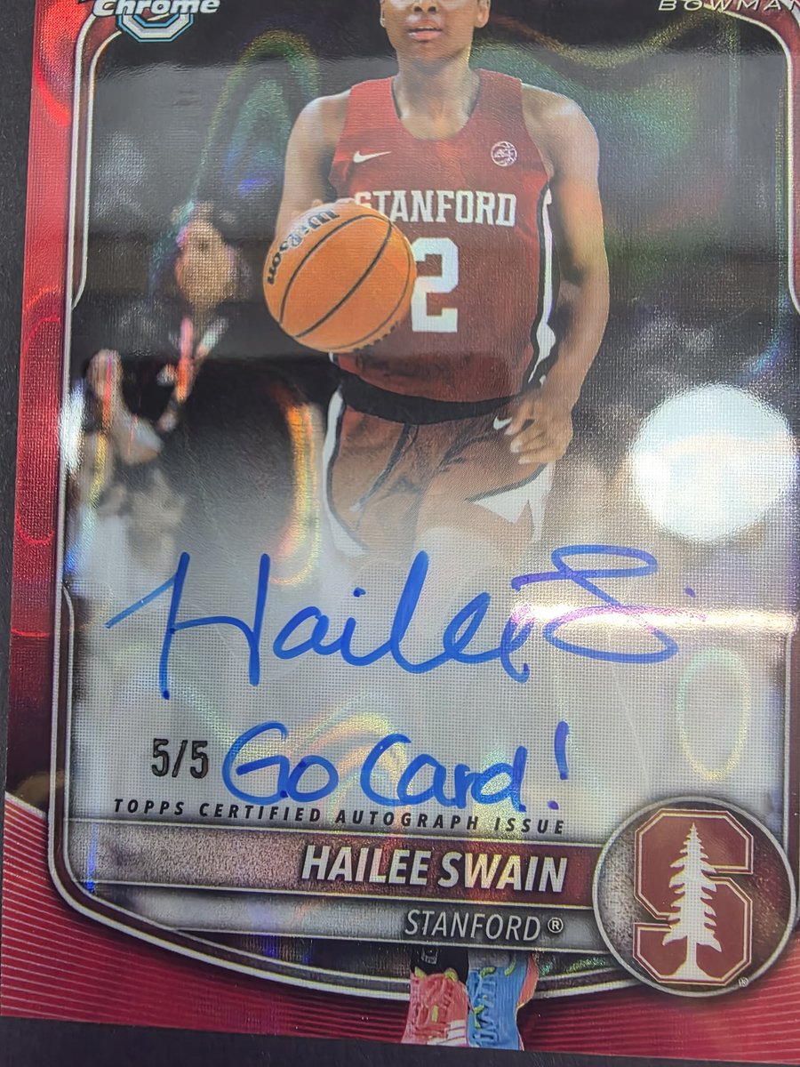 cryptoblazen's tweet photo. Opened bowman jumbo box and pulled these @HaileeSwain not sure if i can pull them all LOL https://t.co/faBe1ol2Xx