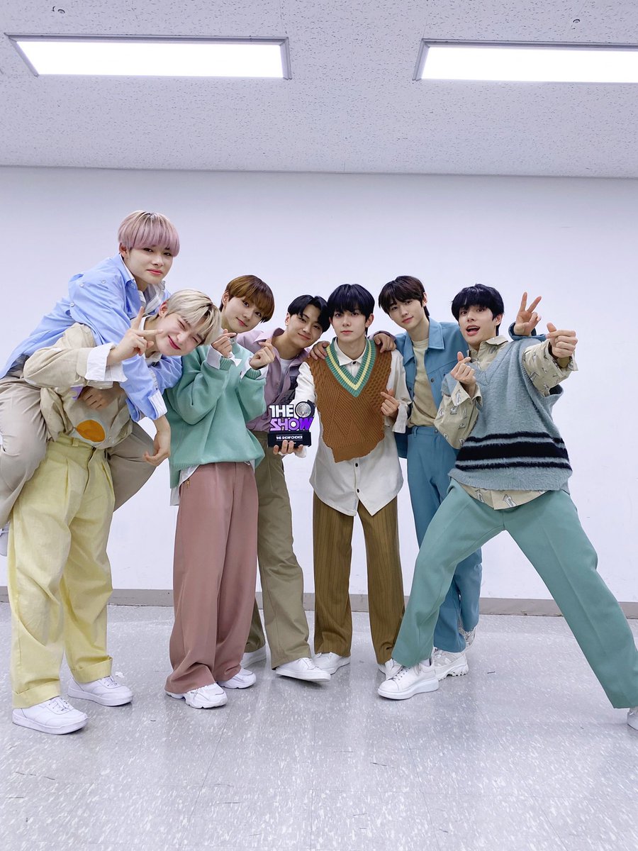 liyah ⁷ (slow fb) tweet media