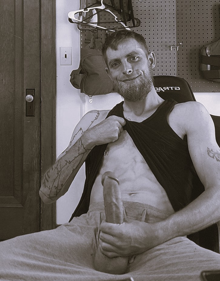 Mattymatt_free's tweet photo. Daddy is live right now cum see me and lets have fun!

#onlyfans #chaturbate #cam #cum #bwc

https://t.co/FJCyL3276v https://t.co/ZibZH5wXF2